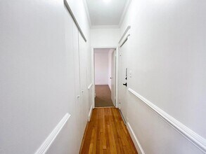 3026 Wisconsin Ave in Washington, DC - Building Photo - Building Photo