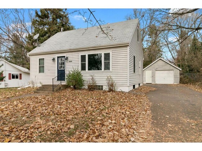 723 Laurel Ave photo'
