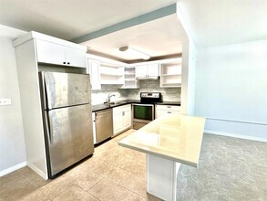 28 Ventnor Dr, Unit 28 in Deerfield Beach, FL - Building Photo - Building Photo