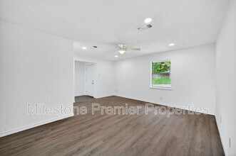 701 E Morton St in Denison, TX - Building Photo - Building Photo
