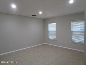 11751 Alexandra Dr in Jacksonville, FL - Building Photo - Building Photo