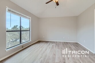 1401 Deepwoods Trail in Leander, TX - Building Photo - Building Photo