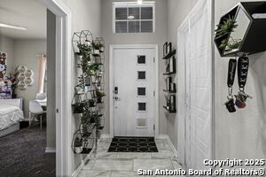 6215 Katy Run in San Antonio, TX - Building Photo - Building Photo