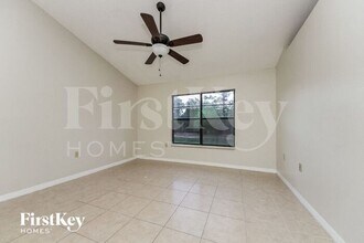 815 Adour Dr in Kissimmee, FL - Building Photo - Building Photo