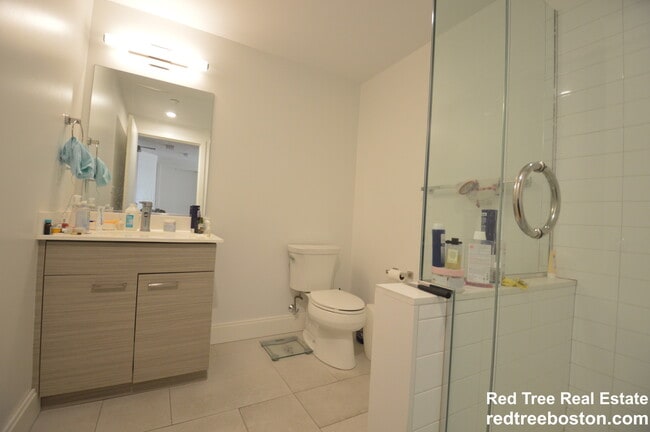 67 Ashford St, Unit 402 in Boston, MA - Building Photo - Building Photo