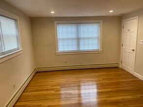25 Highland Terrace in Needham, MA - Building Photo - Building Photo