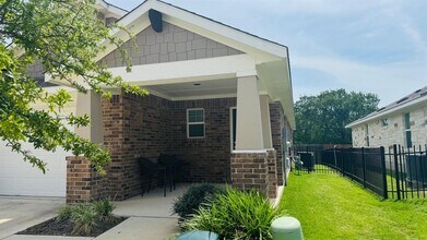 2800 Joe Dimaggio Blvd in Round Rock, TX - Building Photo - Building Photo