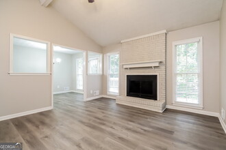 1609 Sugar Plum Dr SW in Conyers, GA - Building Photo - Building Photo