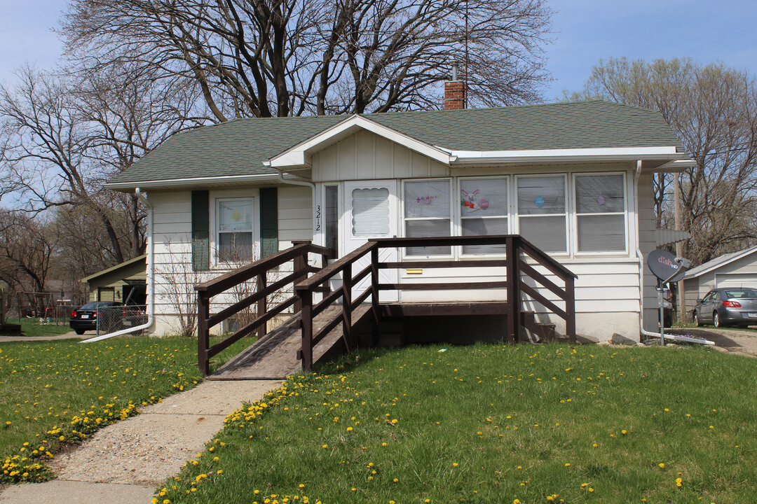 3216 E Tiffin Ave in Des Moines, IA - Building Photo