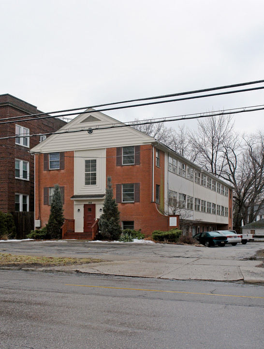 198 N Portage in Akron, OH - Building Photo