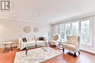 111 Bannatyne Dr in Toronto, ON - Building Photo - Building Photo