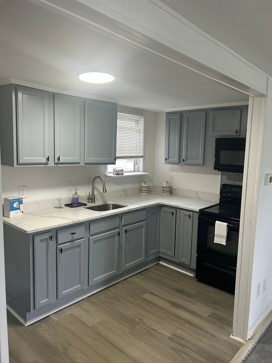 231 St Louis Ave in Egg Harbor City, NJ - Building Photo