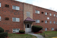 Sandalwood Apartments in Philadelphia, PA - Building Photo - Building Photo