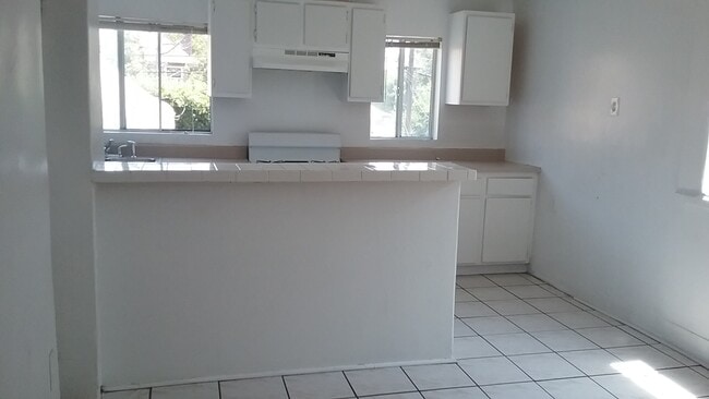 2648 Orchard Ave, Unit 2648