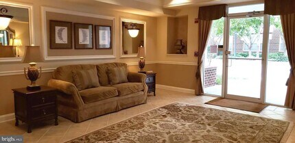 5800 Clipper Ln in Columbia, MD - Building Photo - Building Photo