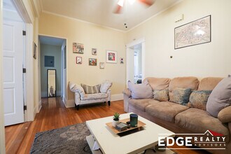 16 Fuller St, Unit 1 in Brookline, MA - Foto de edificio - Building Photo