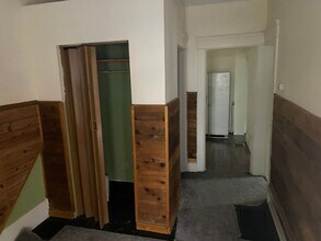 63 Brown St in Barberton, OH - Building Photo - Building Photo