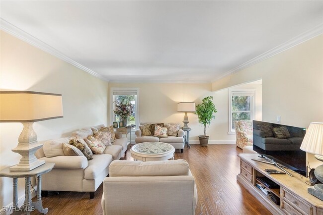 property at 676 12th Ave S