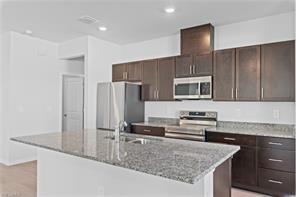 2115 NE 16th Terrace in Cape Coral, FL - Building Photo - Building Photo