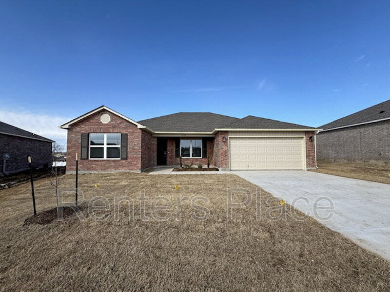 1004 E Gary St in Broken Arrow, OK - Building Photo