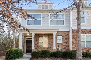 2344 Bigwood Trl in Atlanta, GA - Building Photo
