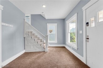 204 Broad Ave NW in Canton, OH - Building Photo - Building Photo