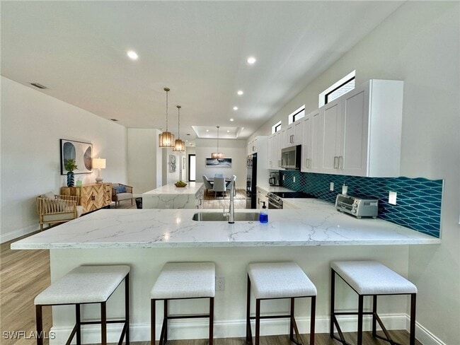 property at 685 107th Ave N