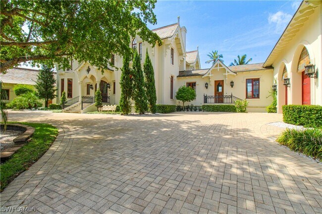 property at 730 21st Ave S