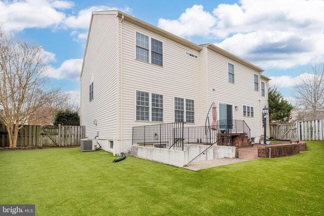 property at 6239 Willowfield Way