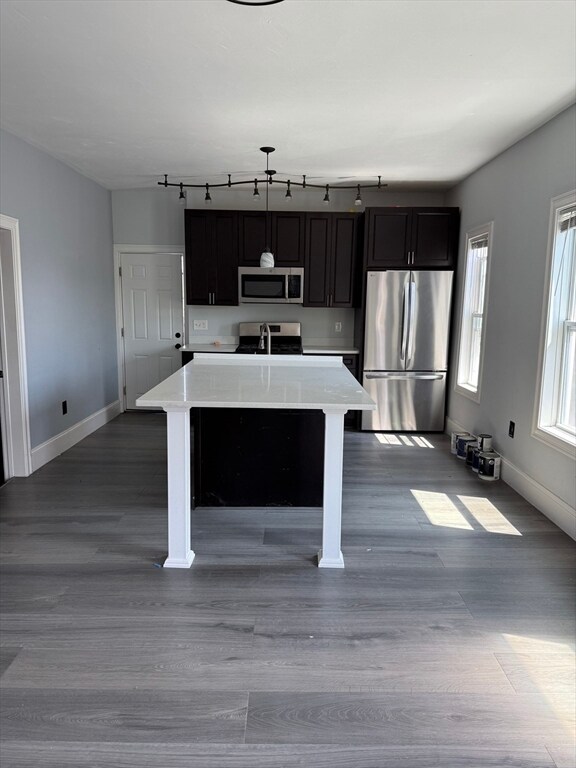 615 N Montello St-Unit -3 in Brockton, MA - Building Photo - Building Photo