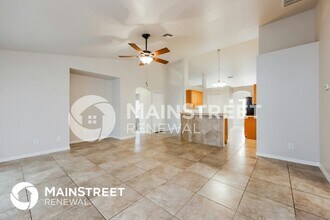 3004 15th St W in Lehigh Acres, FL - Foto de edificio - Building Photo