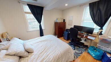 98 University Rd, Unit G in Brookline, MA - Building Photo - Building Photo