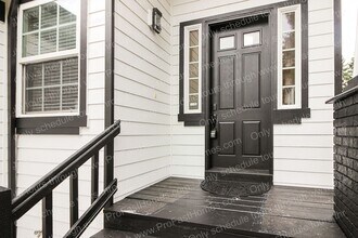 16107 SE Bybee Ct in Portland, OR - Building Photo - Building Photo