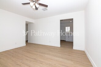 4359 E Nancy Ln in Phoenix, AZ - Building Photo - Building Photo