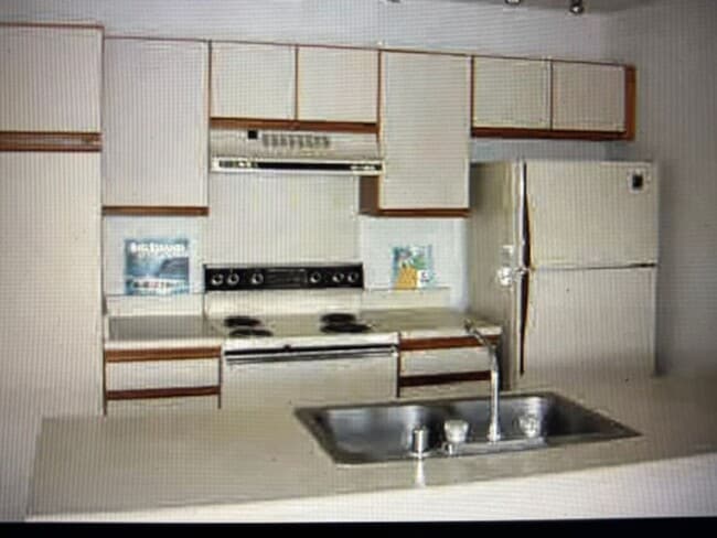 property at 68-3883-3883 Lua Kula St