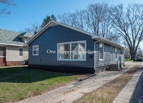 128 Hancock Ave in Michigan City, IN - Building Photo