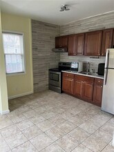7 Old Lake Rd in Valley Cottage, NY - Building Photo - Building Photo