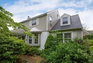 100 Haskell Dr in Lancaster, PA - Building Photo