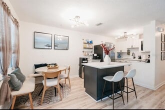 3229 W Fielder St in Tampa, FL - Building Photo - Building Photo