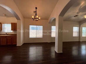 13444 W Rhine Ln in Litchfield Park, AZ - Building Photo - Building Photo