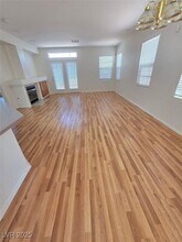 7604 Pennybrook Ct in Las Vegas, NV - Building Photo - Building Photo