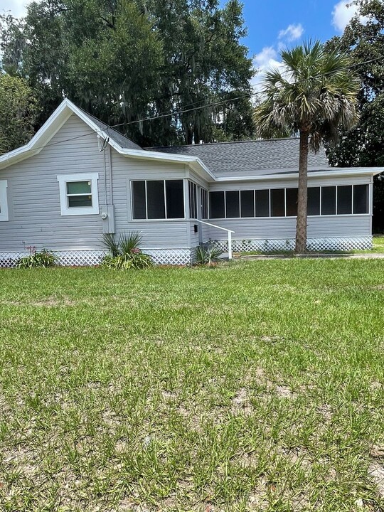 107 W 26th St in Jacksonville, FL - Building Photo