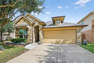 19334 N Cottonwood Green Ln in Cypress, TX - Building Photo