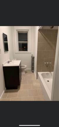 5669 W Berks St, Unit 3 photo'