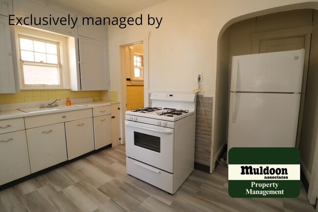 property at 1231 Berkley Ave