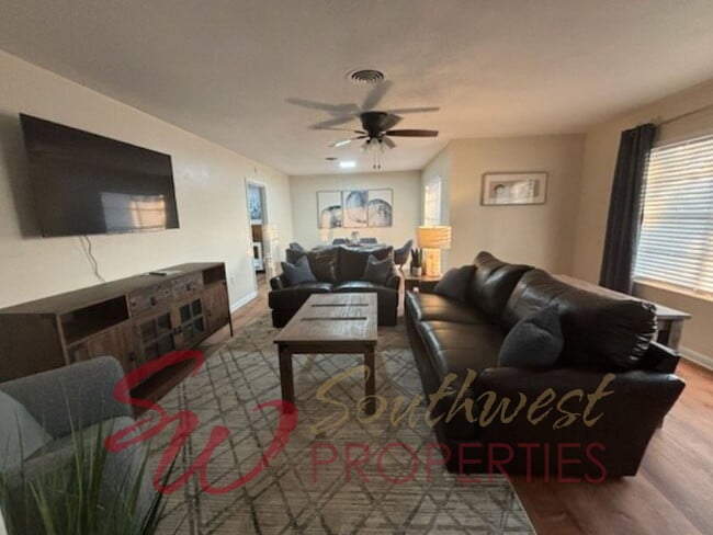 830 N Harbin Dr in Stephenville, TX - Building Photo - Building Photo