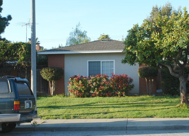 414 Offenbach Pl in Sunnyvale, CA - Building Photo - Building Photo