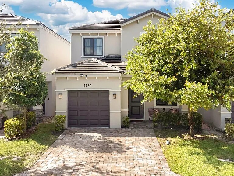 3374 NW 5th St in Pompano Beach, FL - Building Photo