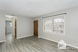 2048 S Gold St in Wichita, KS - Building Photo - Building Photo