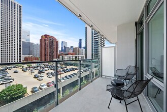 354 N Union Ave in Chicago, IL - Foto de edificio - Building Photo